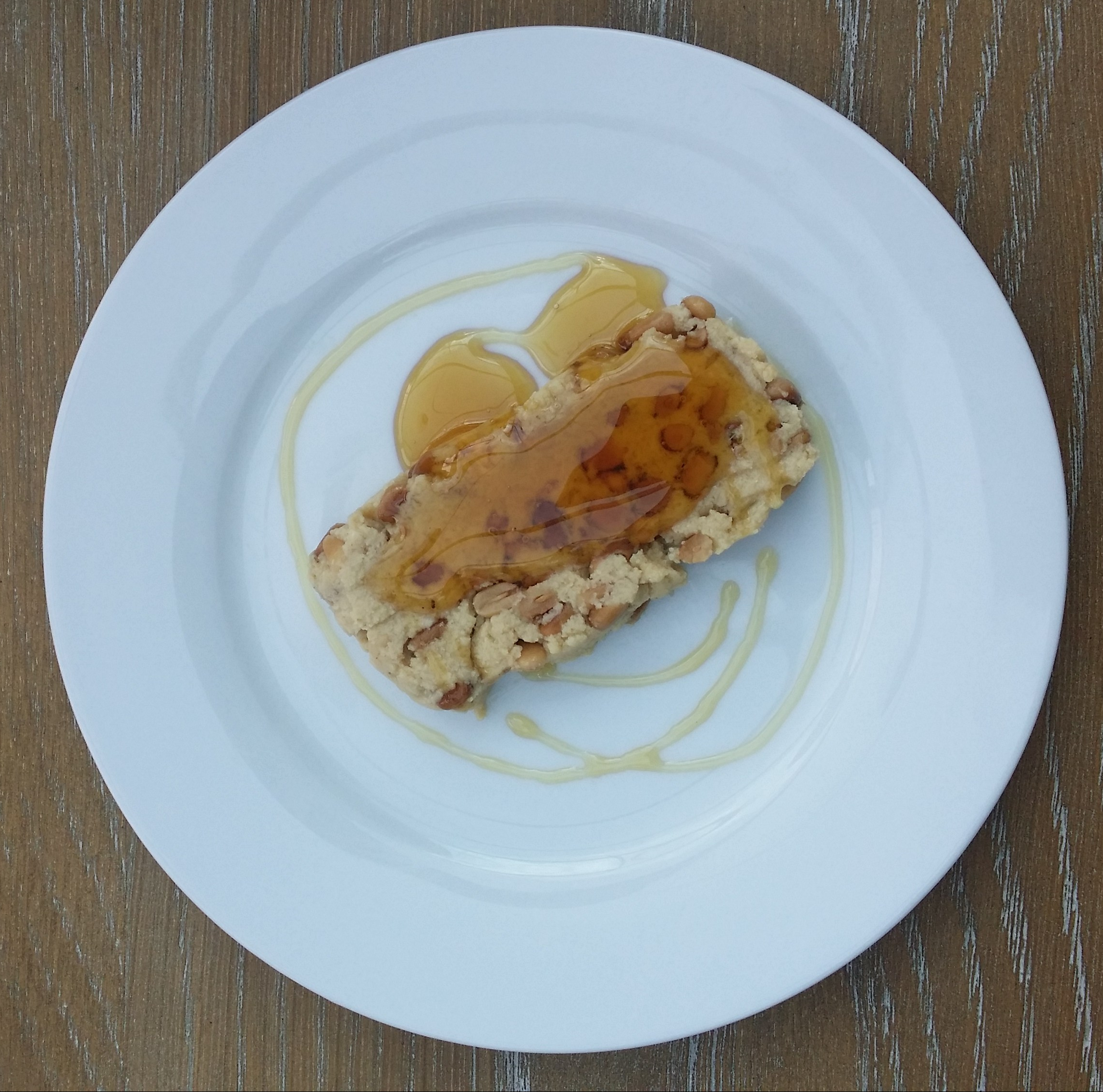 Pynnonade 2, chilled served with honey